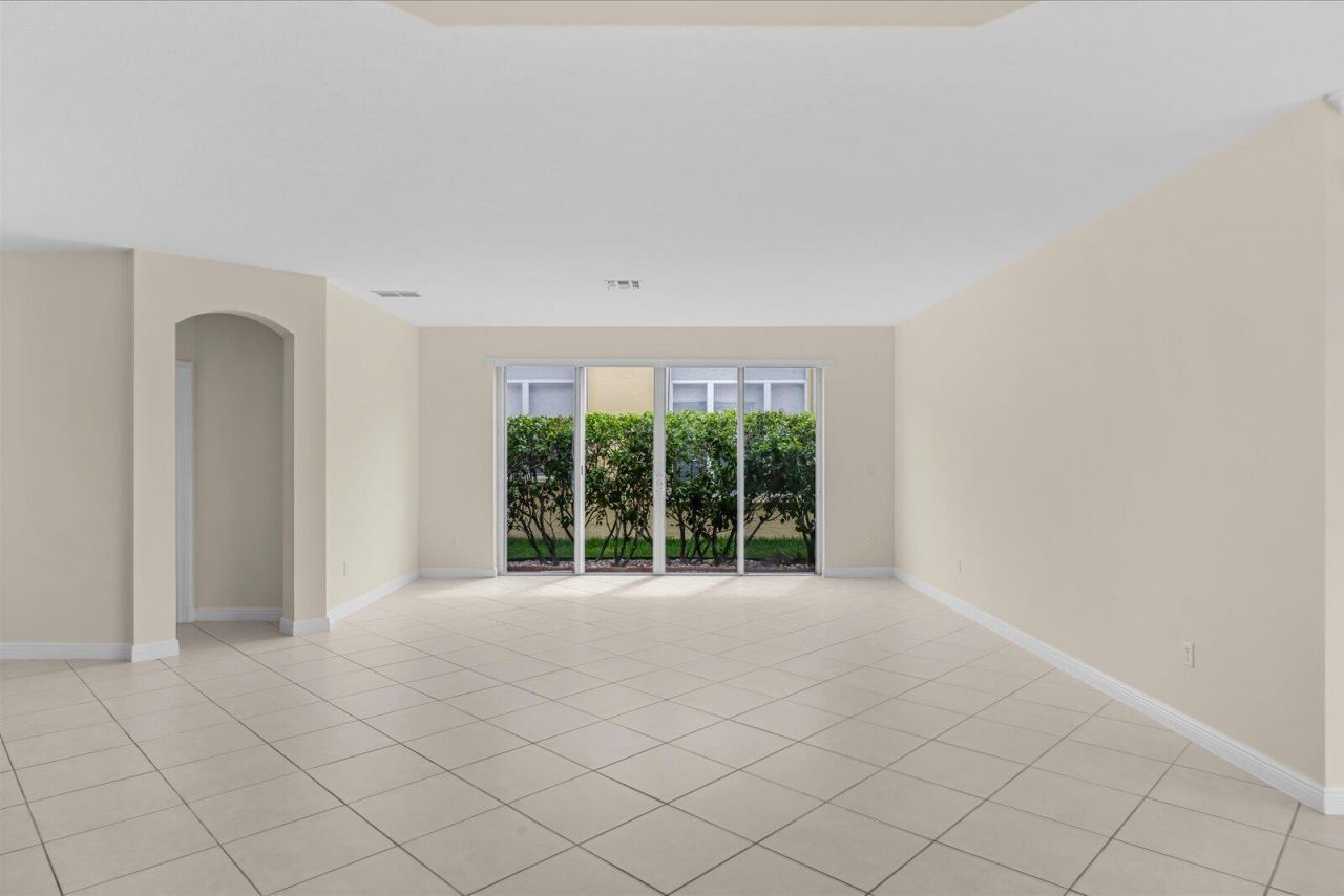 11179 SW Wyndham Way, Port Saint Lucie, FL 34987 Photo