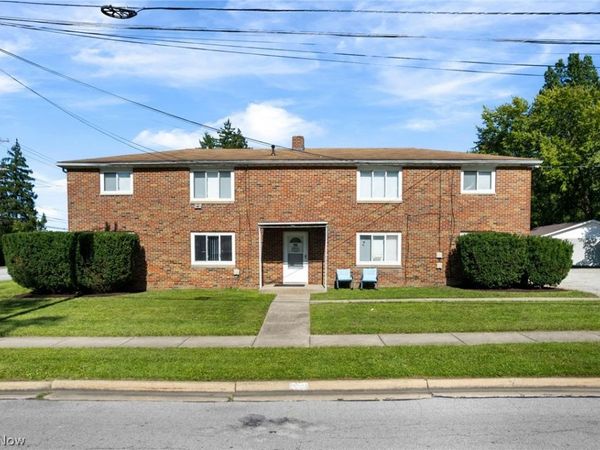 3293 7th Street , Cuyahoga Falls, OH 44221