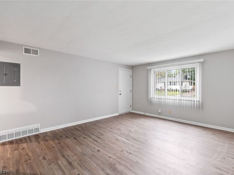 3293 7th Street, Cuyahoga Falls, OH 44221 Photo 6