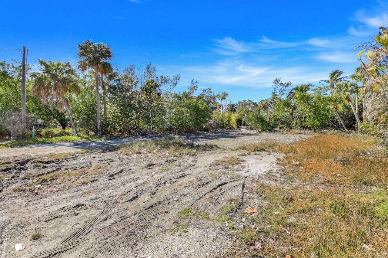 651 Donax St, Sanibel, FL 33957 Photo