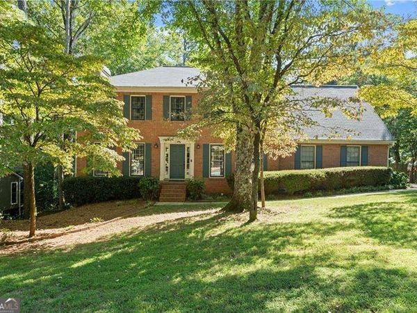 2023 Greyfield Drive NW, Kennesaw, GA 30152