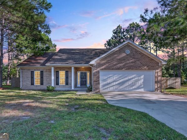 280 Kalynne Way NE, Ludowici, GA 31316