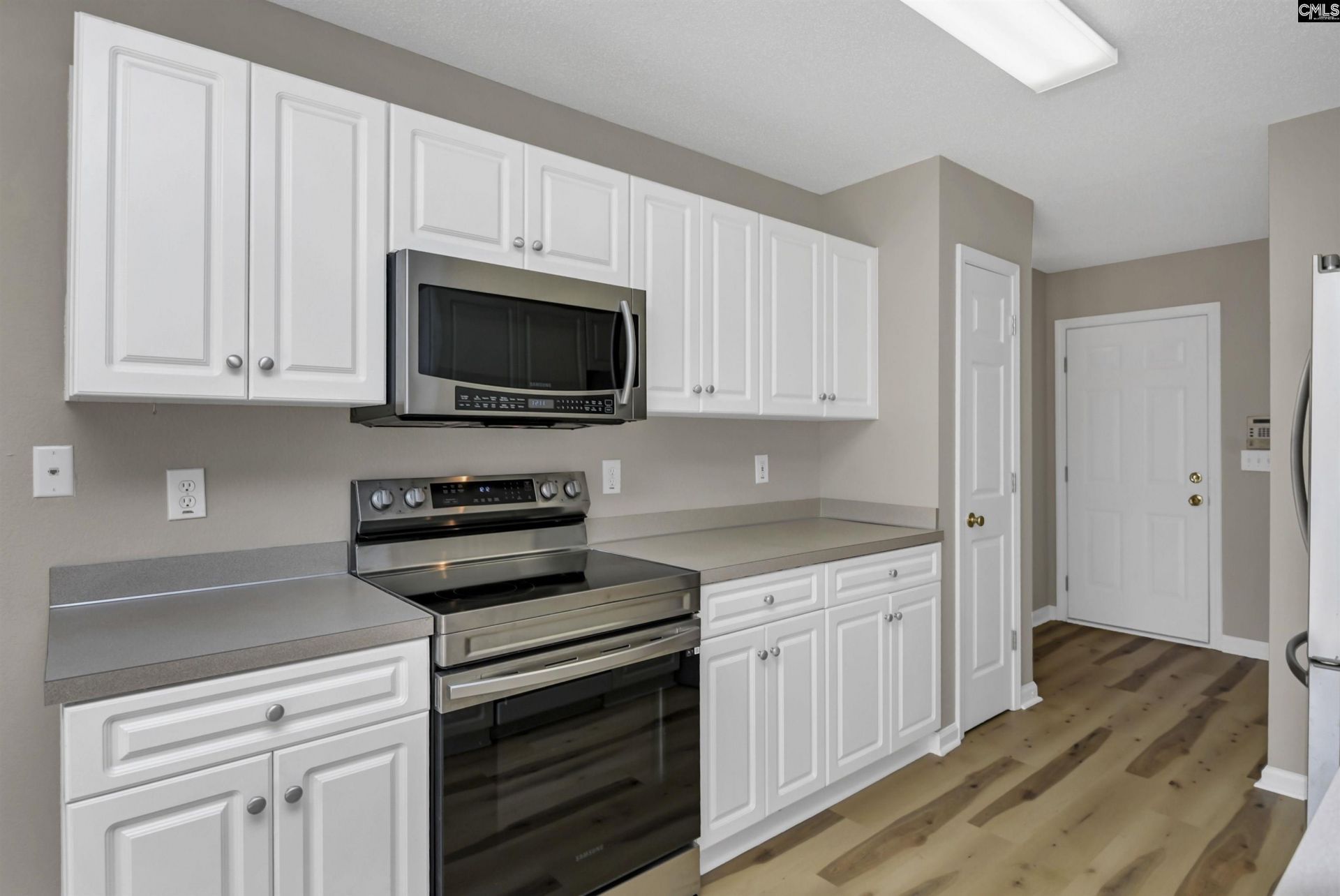 300 Baltica Lane  Photo 26