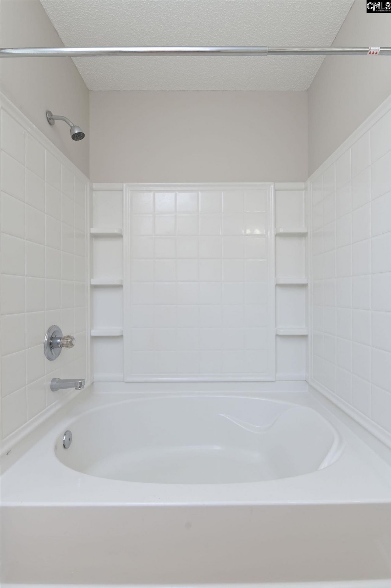 300 Baltica Lane  Photo 33