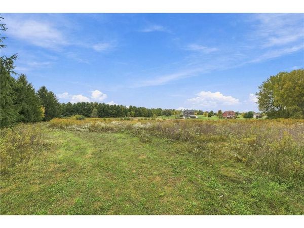1528 Highway 65, New Richmond, WI 54017