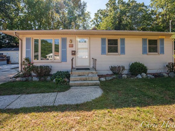 960 Walcott Street SW, Wyoming, MI 49509