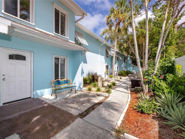3775 40TH LANE S, Unit E, ST PETERSBURG, FL 33711