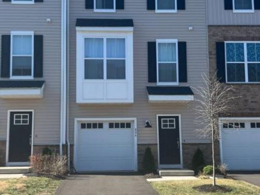 806 Pecan Road, Spring City, PA 19475 Main Photo