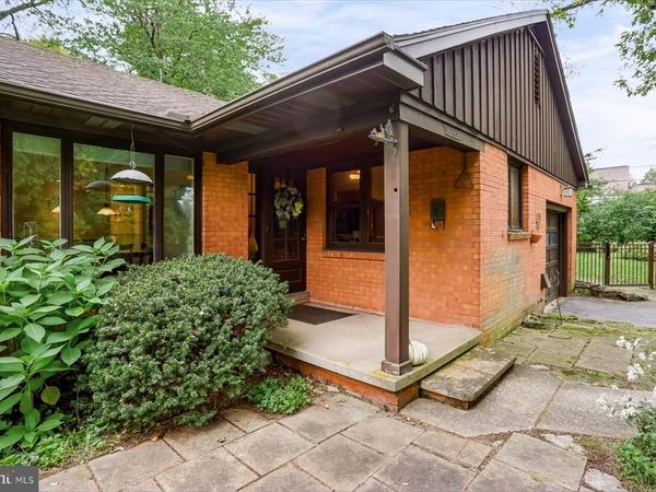 535 E IRVIN AVENUE , STATE COLLEGE, PA 16801