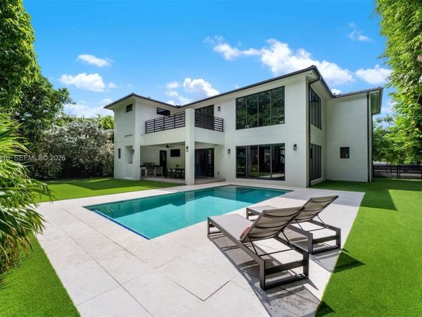 5991 SW 80th St , South Miami, FL 33143