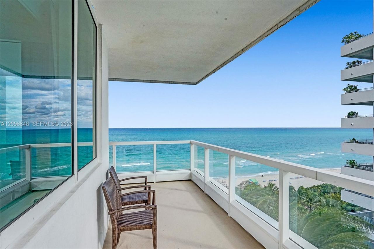 4391 Collins Ave , Unit 913/914, Miami Beach, FL 33140 Photo