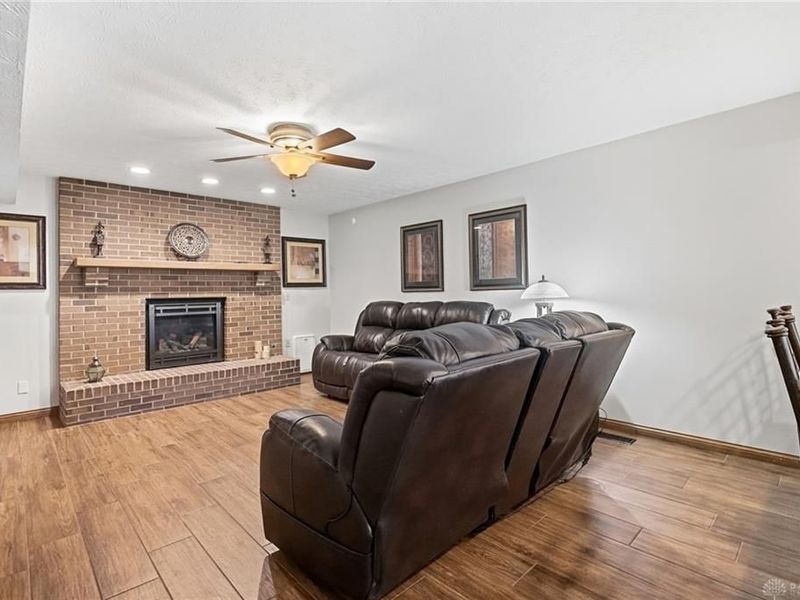 10525 Frederick Pike, Vandalia, OH 45377 Photo 16