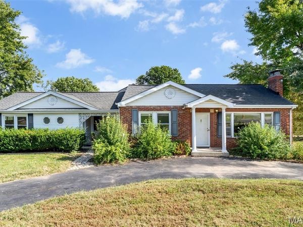 9920 Wolff Drive, St Louis, MO 63123