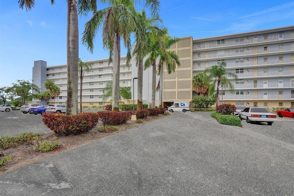 5700 NW 2nd Avenue, Unit 408, Boca Raton, FL 33487 Photo