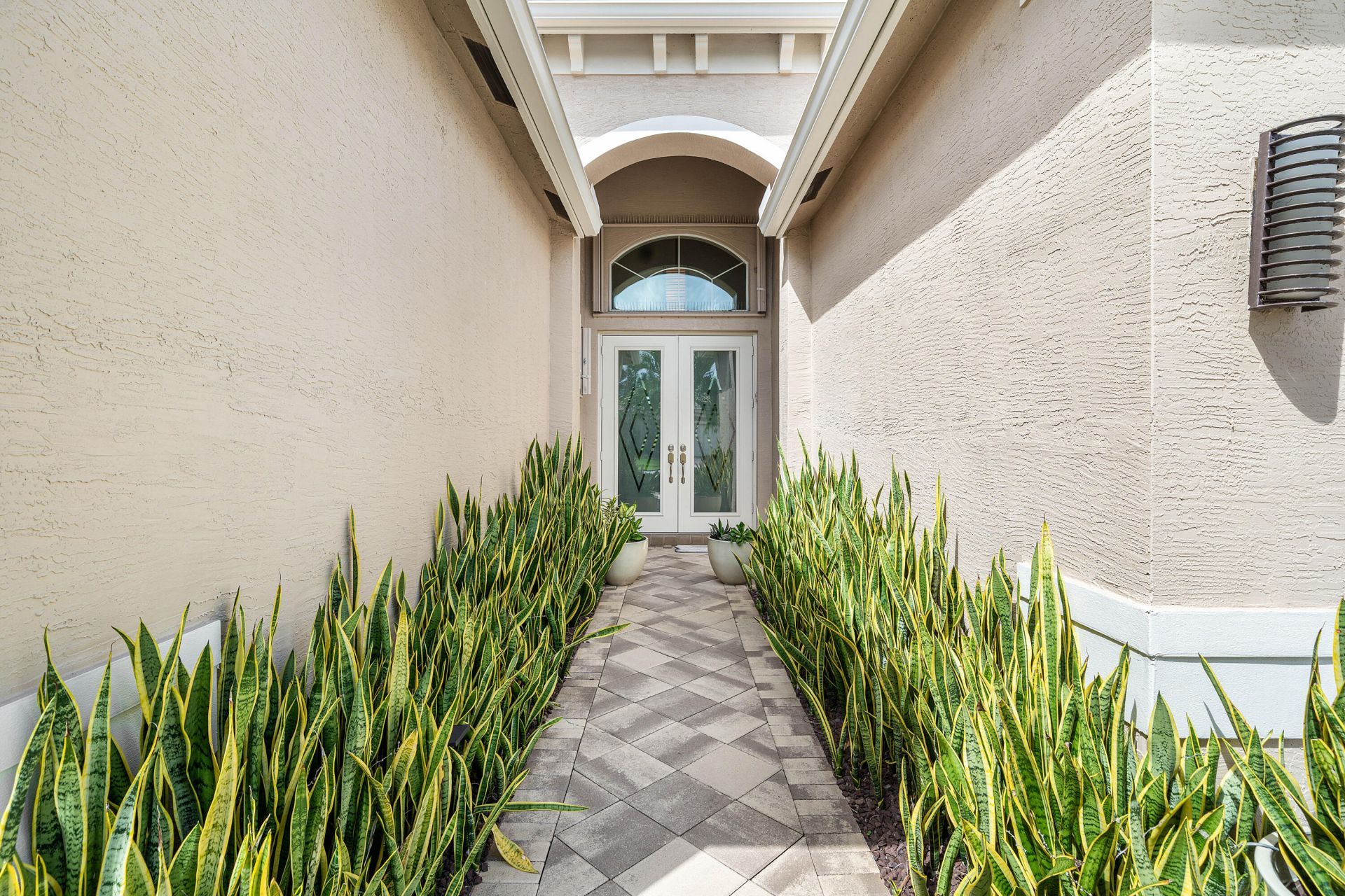 9746 Dovetree Isle Drive, Boynton Beach, FL 33473 Photo