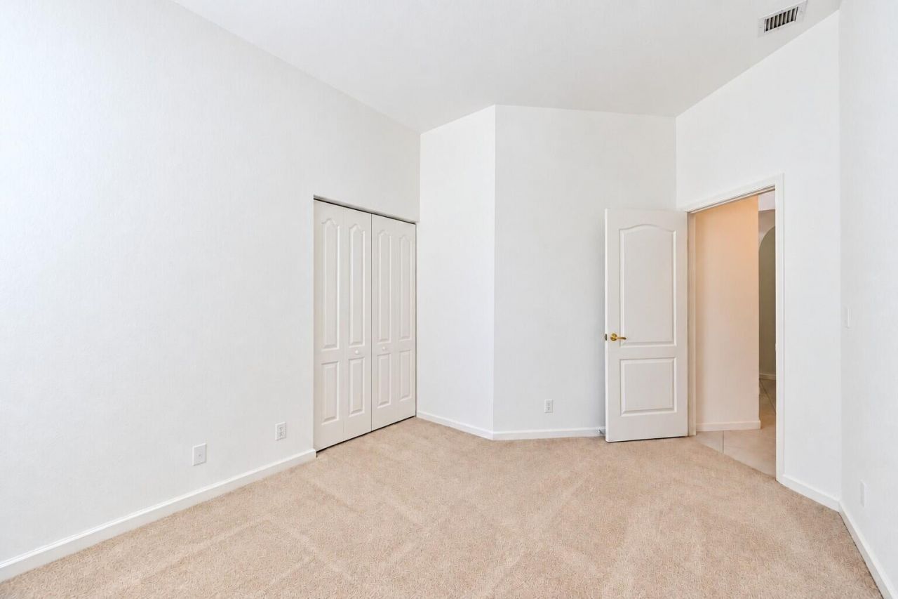 6128 Spring Lake Terrace, Fort Pierce, FL 34951 Photo