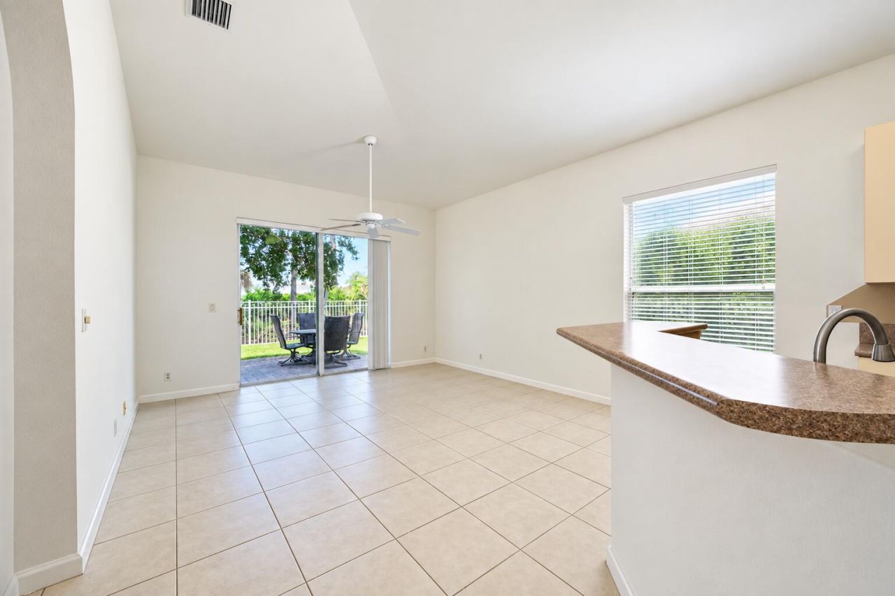6128 Spring Lake Terrace, Fort Pierce, FL 34951 Photo