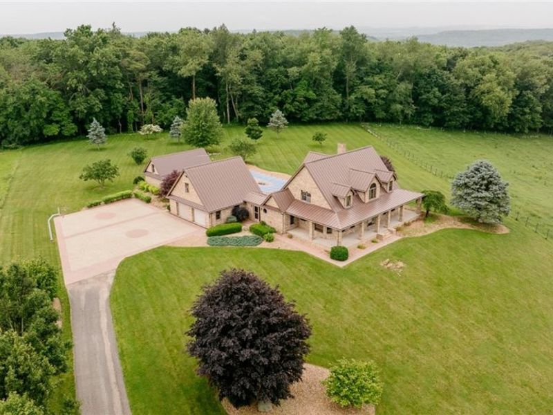46675 Clarkson Road, Rogers, OH 44455 Photo 2