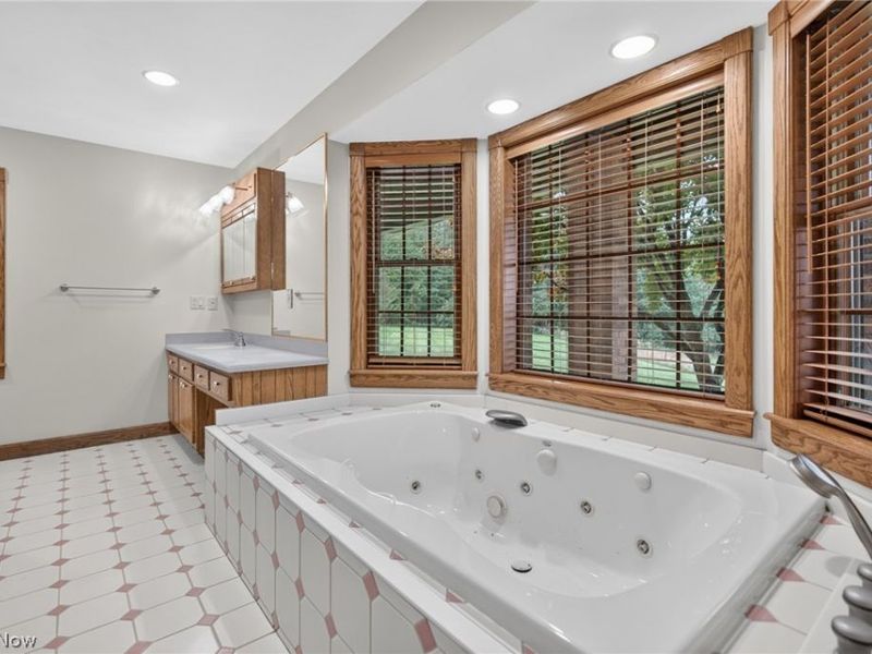 46675 Clarkson Road, Rogers, OH 44455 Photo 28