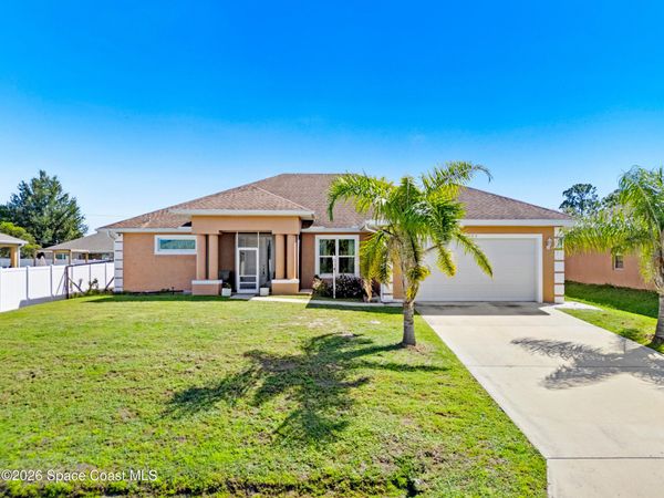462 Gancedo Street SW , Palm Bay, FL 32908