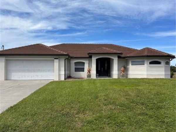 1717 Abbott AVE , LEHIGH ACRES, FL 33972