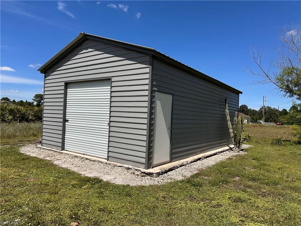 1717 Abbott Ave , Lehigh Acres, FL 33972 Photo