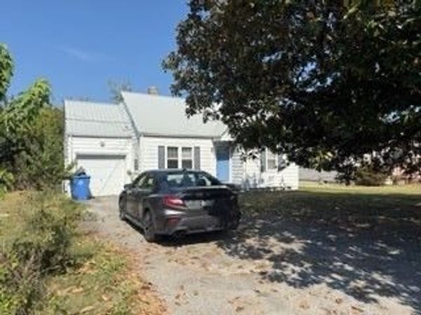 3111 Riverside Dr , Chattanooga, TN 37406