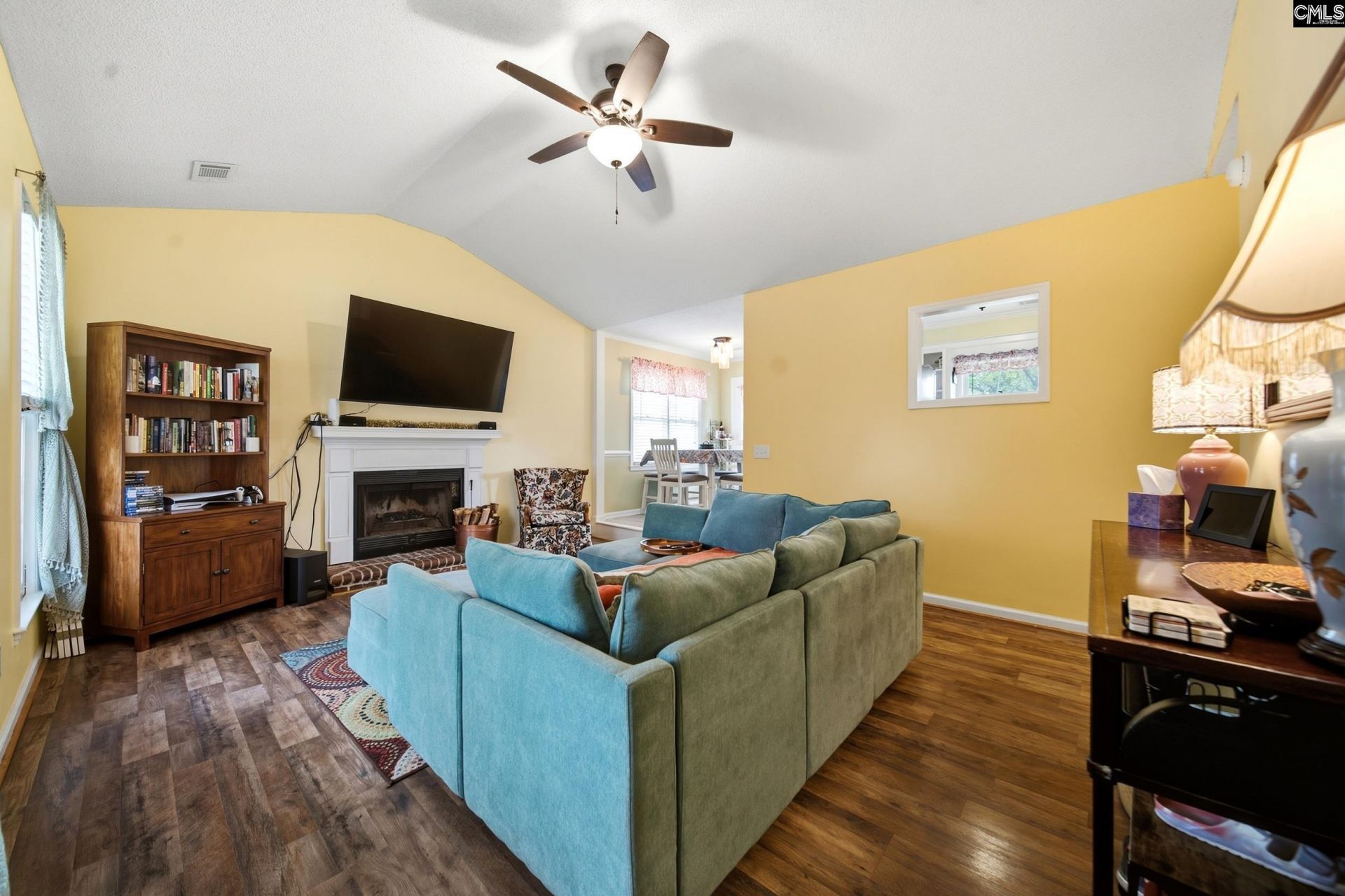 1108 Indigo Avenue  Photo 6