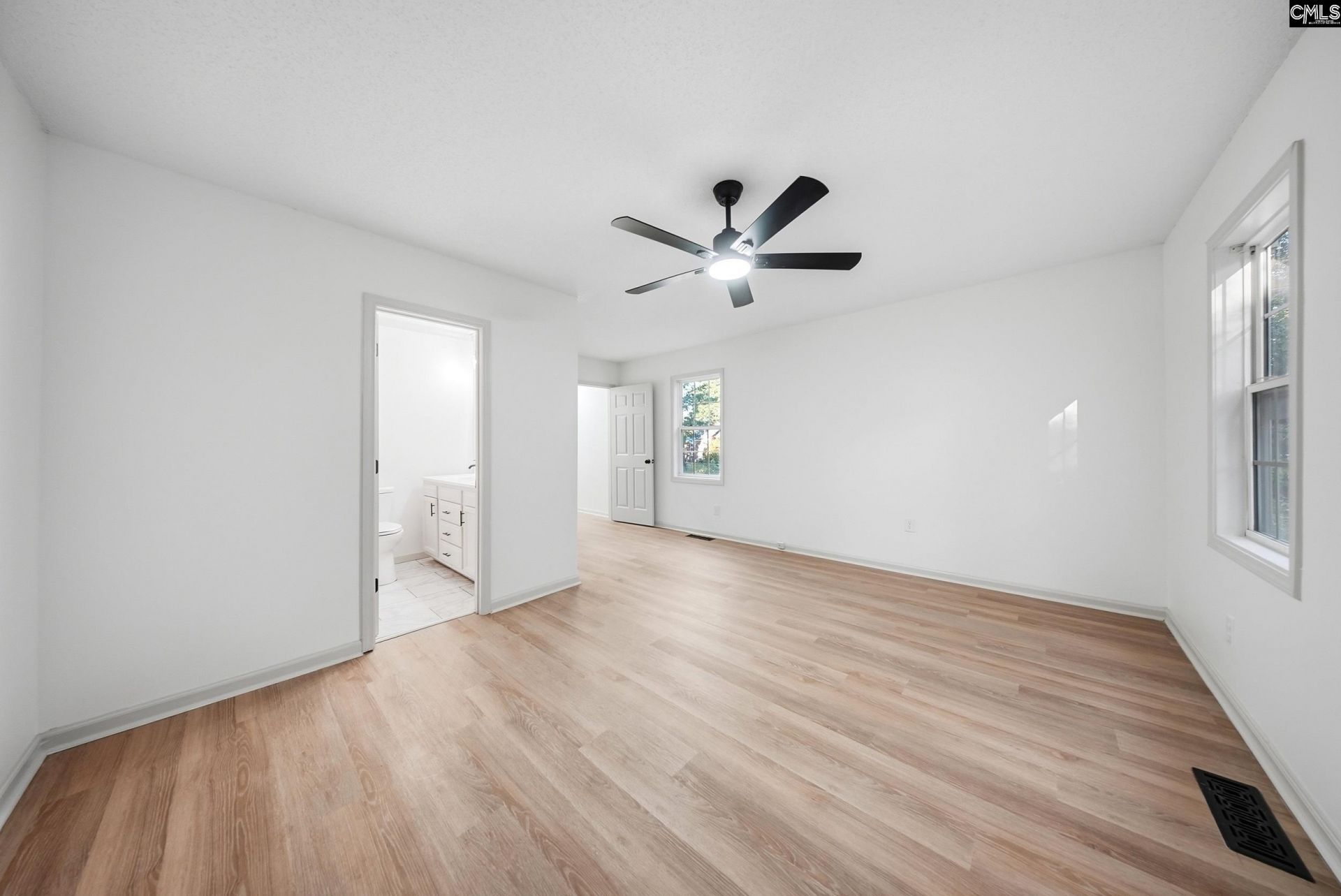 725a Cambridge Lane Photo 20