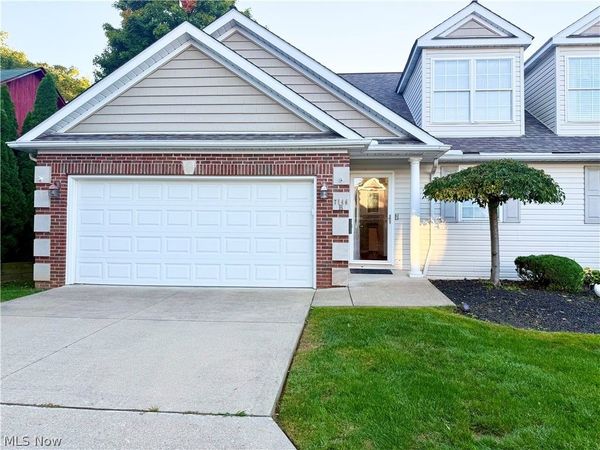 7146 Maple Street , Unit B, Mentor, OH 44060