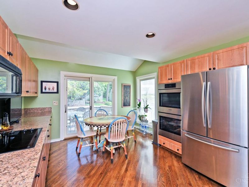 14 Falling Brook Lane, Blue Ash, OH 45241 Photo 22