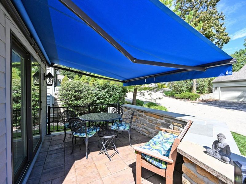 14 Falling Brook Lane, Blue Ash, OH 45241 Photo 3