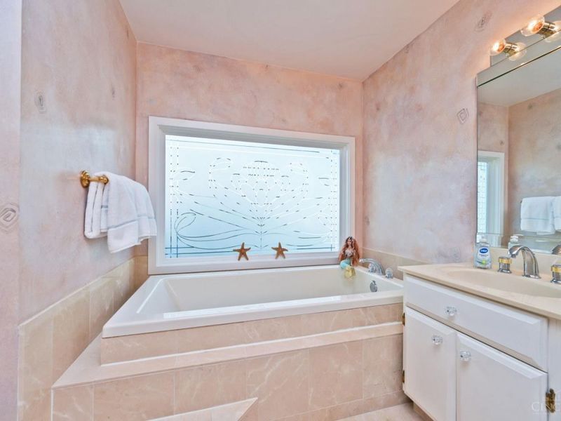 14 Falling Brook Lane, Blue Ash, OH 45241 Photo 41