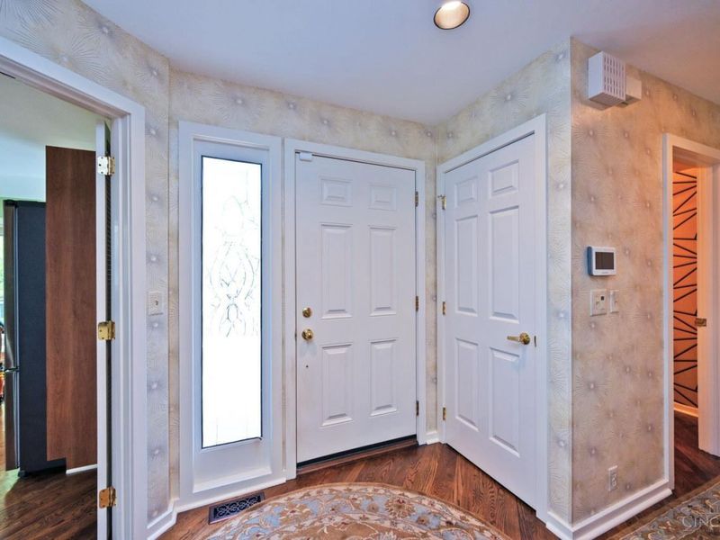 14 Falling Brook Lane, Blue Ash, OH 45241 Photo 8