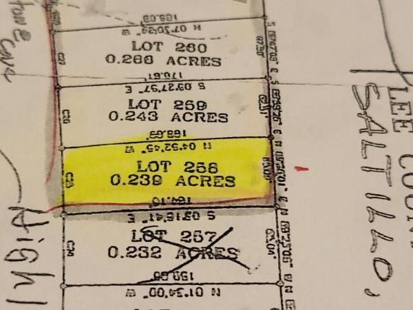 Highland Ridge Dr., Tupelo, MS 38866