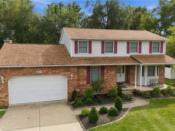 8877 Greiner Road , Clarence, NY 14031