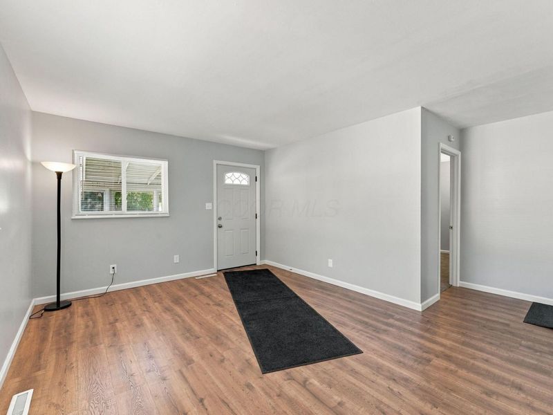 3049 Durham Drive, Columbus, OH 43207 Photo 11