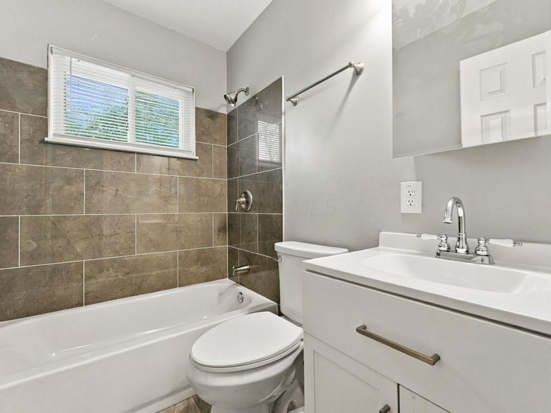 3049 Durham Drive, Columbus, OH 43207 Photo 23