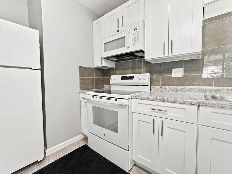3049 Durham Drive, Columbus, OH 43207 Photo 6