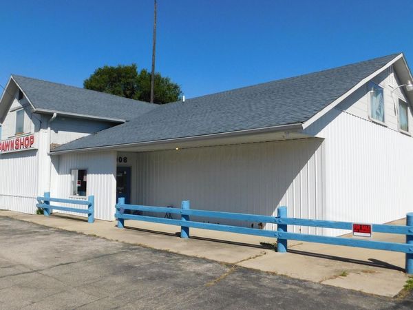 906 E 5th Street , Marysville, OH 43040