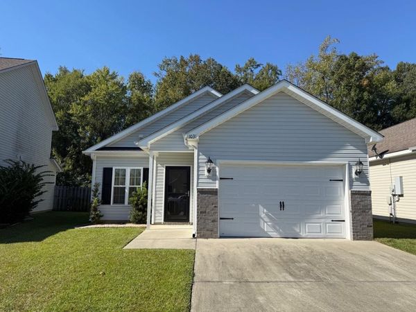 1031 Oglethorpe Dr., Conway, SC 29527