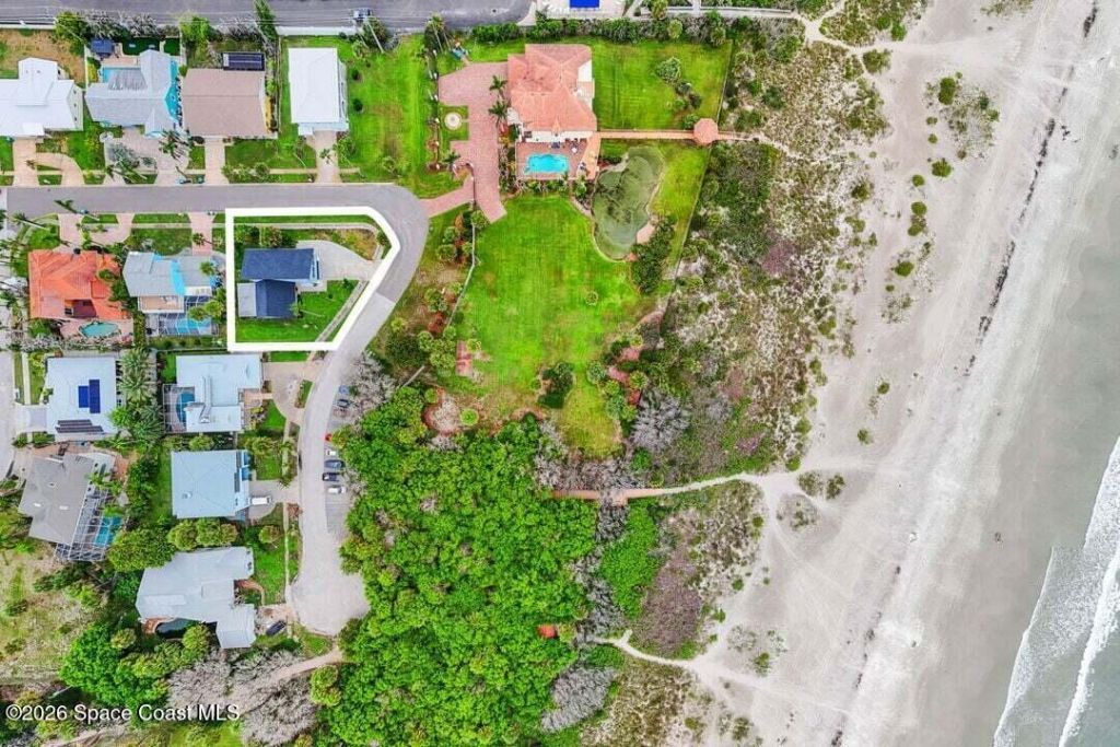 397 Harbor Drive , Cape Canaveral, FL 32920 Photo