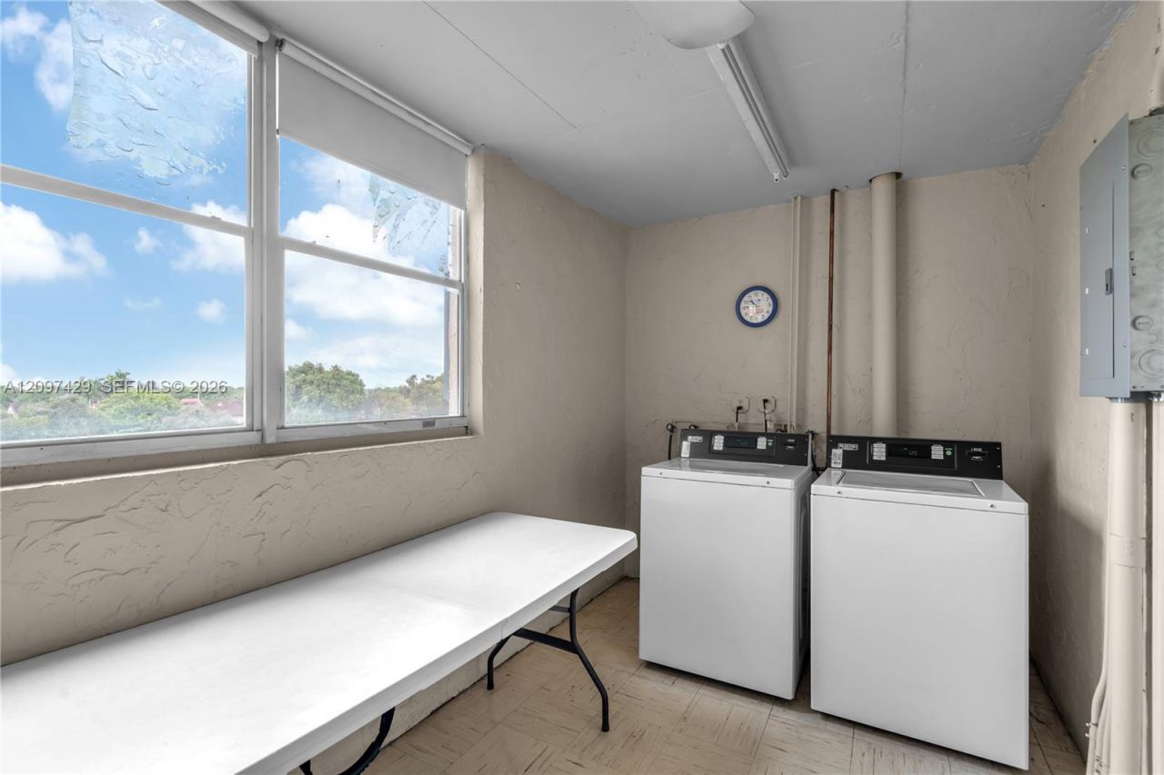 3821 Environ Blvd, Unit 502, Lauderhill, FL 33319 Photo