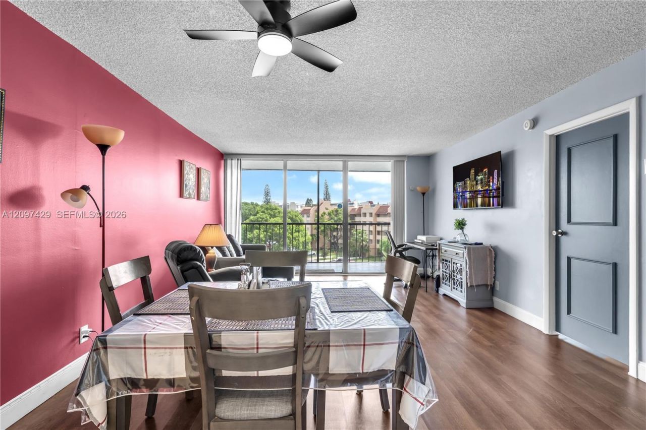 3821 Environ Blvd, Unit 502, Lauderhill, FL 33319 Photo
