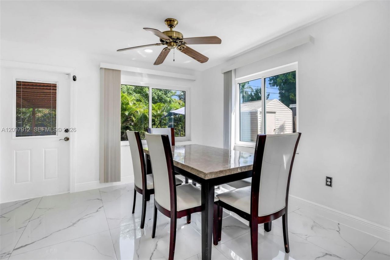 6771 Harding St , Hollywood, FL 33024 Photo