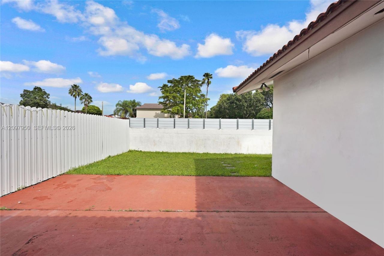 6316 SW 151st Pl , Miami, FL 33193 Photo