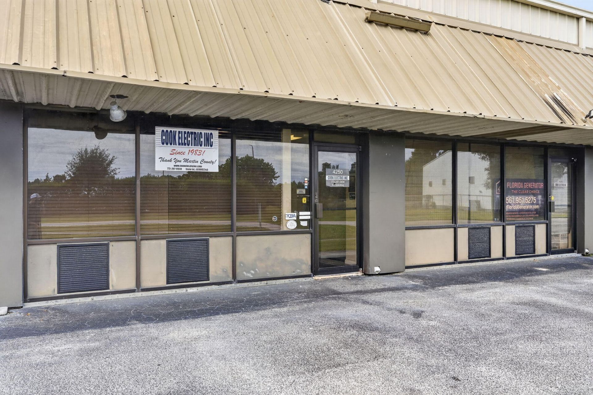 4248 SE Commerce Avenue, Stuart, FL 34997 Photo