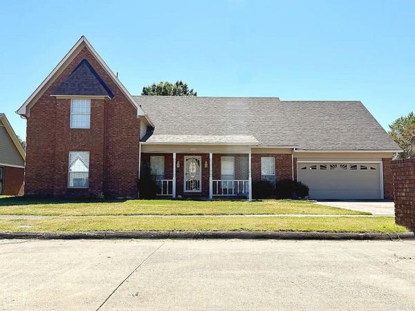 1404 Wingate Cove, West Memphis, AR 72301