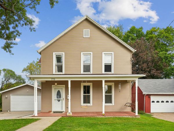 773 Cleveland Avenue, Dubuque, IA 52003