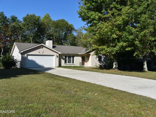344 Meadows Rd, Sparta, TN 38583
